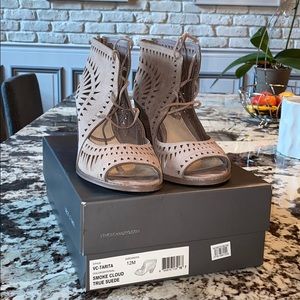 Sz 12 Barely Worn Unique Suede Sandals